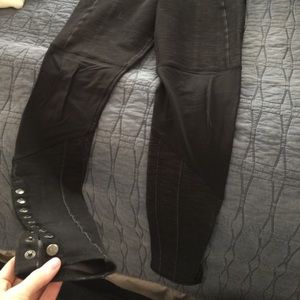 Limited edition wunder unders size 4